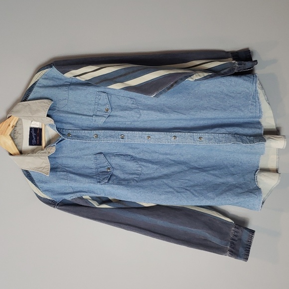 Wrangler Other - Vintage Wrangler Long Tails 17.5 .X 35 Striped Brush Popper Button Down USA